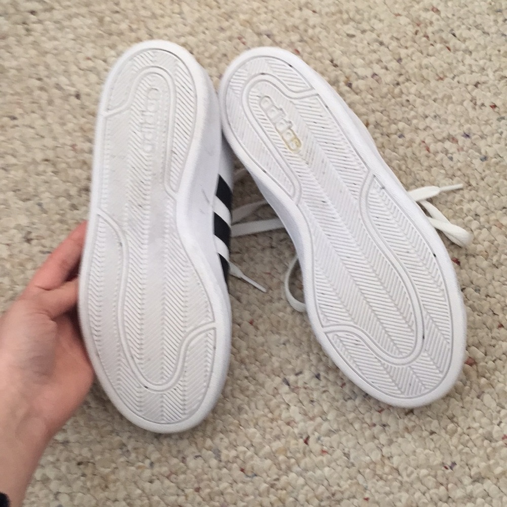 Adidas - Picture 3 of 6